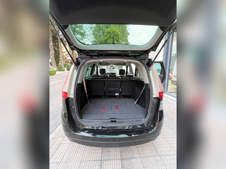 Renault Grand Scenic 1.5 dci 110cv AUTOMATICO foto 10